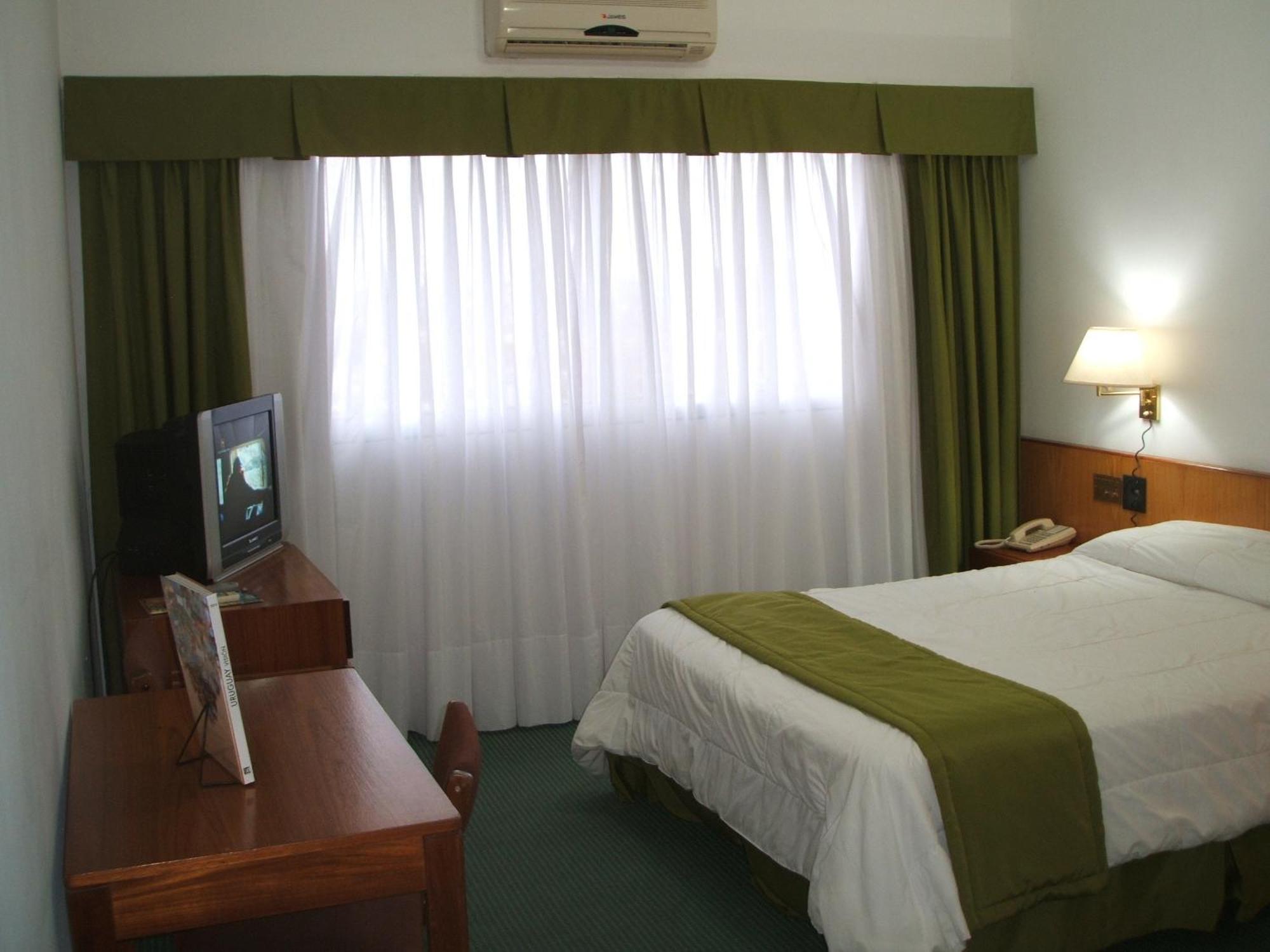 Double Room,336302539:JPEG